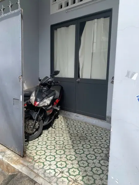 Cho Thuê Nhà Trọ Bình Thạnh - Hẻm To, Thoáng Mát, Gần Chợ Bà Chiểu