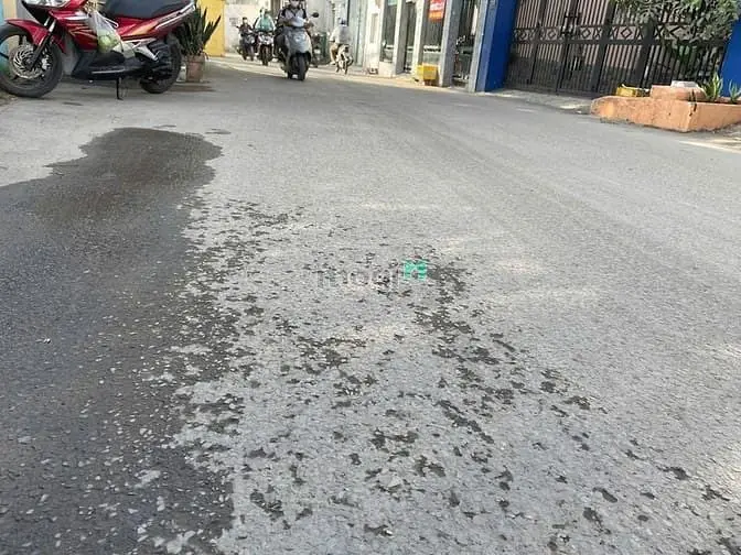 Bán Gấp Nhà 130M2, Mặt Tiền Đường Lê Văn Thịnh Nối Dài, Quận 2 Giá Tốt