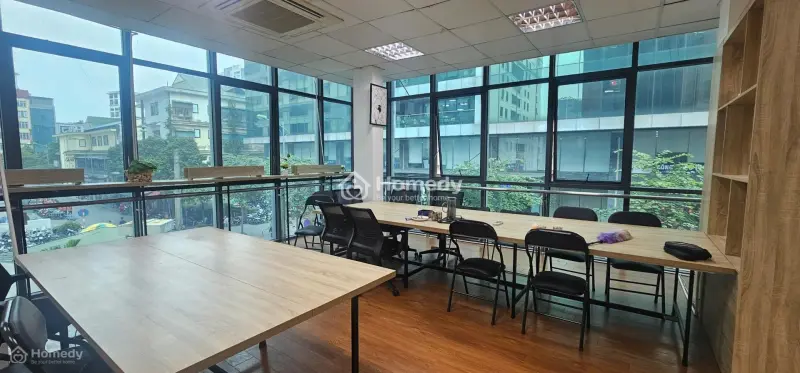 Văn Phòng Lô Góc 3 Mặt Kính – Full Nội Thất Tại Trung Kính – Cầu Giấy