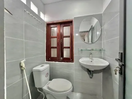 Cho Thuê Phòng Trọ Có Gác 25M2 Ở Ngay Công Viên Hoàng Văn Thụ