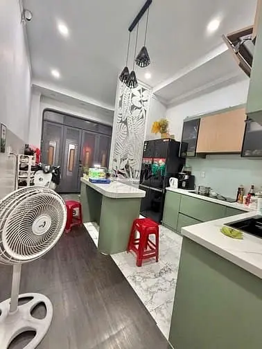 Nhà Mới Lý Thánh Tông Tô Hiệu Tân Phú - 5 Tầng - Hẻm Xe Hơi