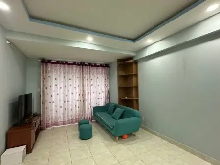 Căn Hộ Tú Xương, P6, Quận 3: 10,5Triệu, 2P Ngủ, Có Nt, Ban Công, 100M2