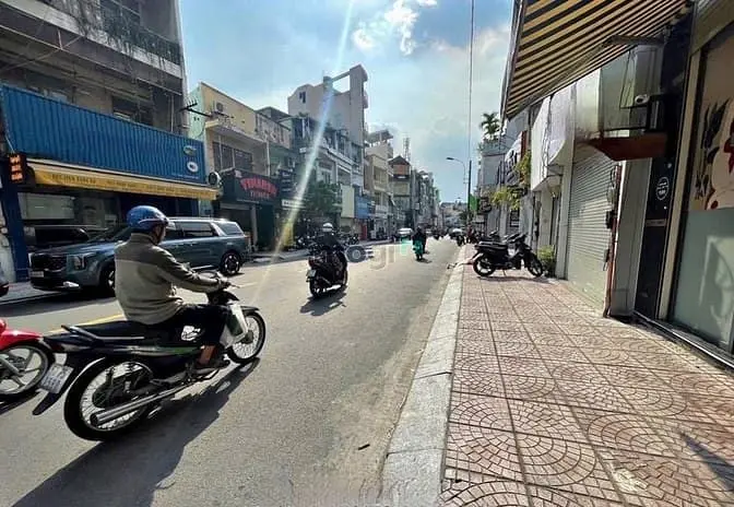 Mặt Bằng Cho Thuê Phú Nhuận Đường Huynh Văn Bánh