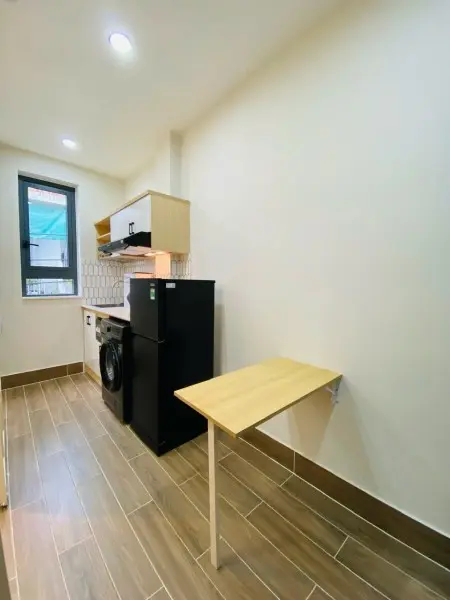 Cho Thuê Phòng Full Nội Thất Ban Công Lớn Nằm Ngay Trung Tâm Bình Thạnh Gần Emart