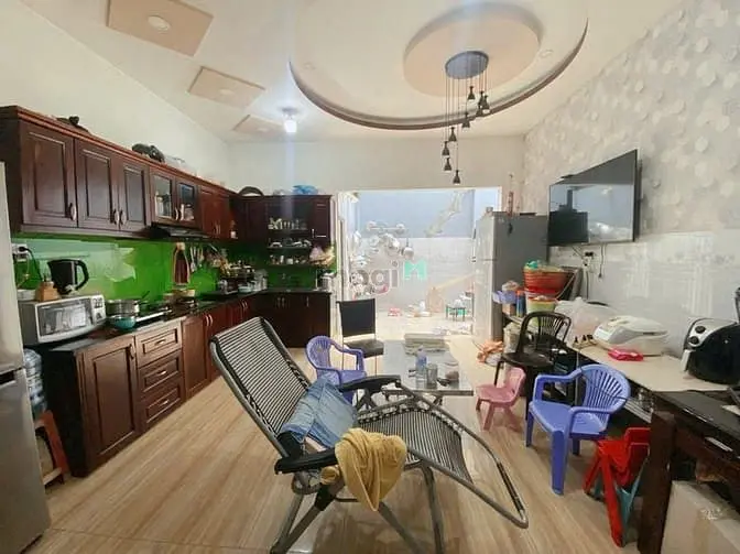 Mặt Tiền Đẹp – Nhà 3 Tầng Kiên Cố – Diện Tích Khủng 4,7M × 22M