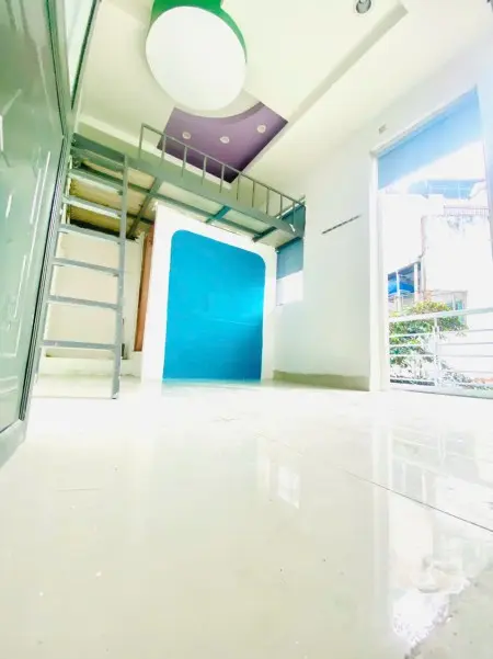 Phòng Trọ Ban Công + Có Gác + Tủ Lạnh Đại Học Văn Hiến Giá Rẻ