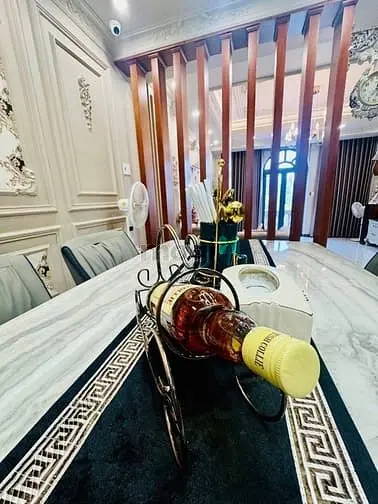 Chính Chủ Bán Biệt Thự Ven Sông Ngay Đại Học Rmit Q.7 - 5M X 18M