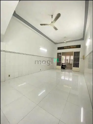 Nhà Cho Thuê: 440/5D Lạc Long Quân Q11, (4X16M 3L 5Pn 5Wc)