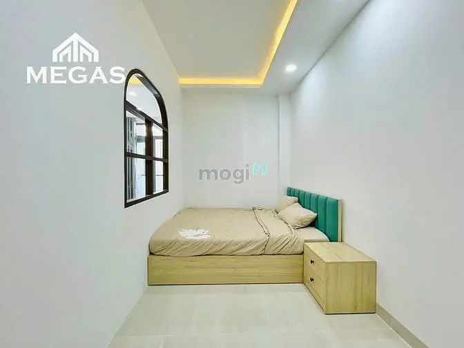 Căn Hộ Dịch Vụ Mới Xây Full Tiện Nghi An Ninh Ngay Chợ Hoàng Hoa Thám