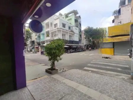 Mặt Bằng Cho Thuê Quận 10 Mặt Tiền Nguyễn Tri Phương Cần Cho Thuê Gấp