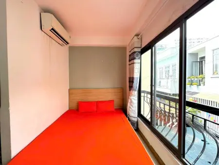 Phòng Ban Công Rộng – Gần Đh Ngoại Thương – Xô Viết Nghệ Tĩnh – 30M² Chỉ 4Tr7