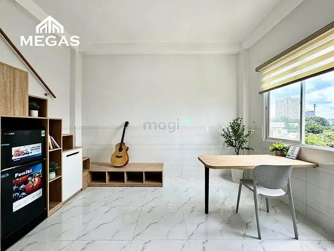 Duplex Cửa Sổ Đầy Đủ Tiện Nghi Ngay Quận 2