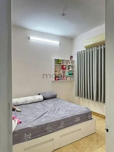 Căn Hộ Nam Kỳ Khởi Nghĩa, Q3, 90M2, 2Pn, Tolet, Nội Thất Đủ, 10Tr5/Thá