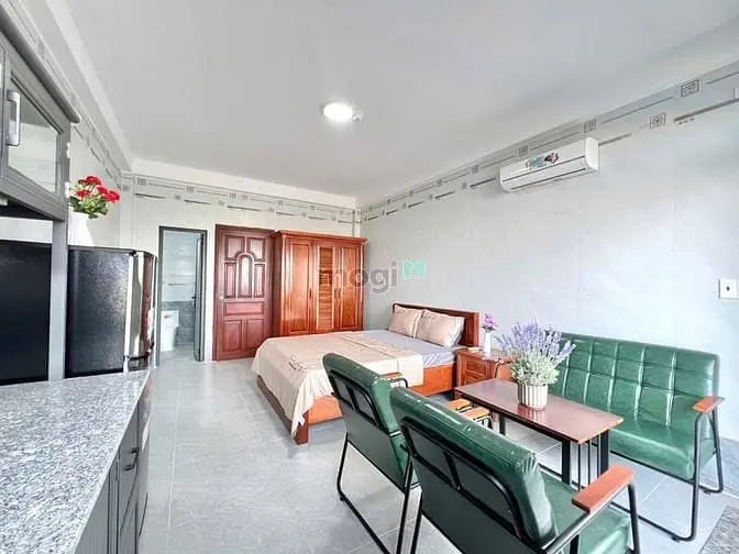 Chdv Mới 100% Full Nội Thất Ở Phan Huy Ích Gần Quang Trung