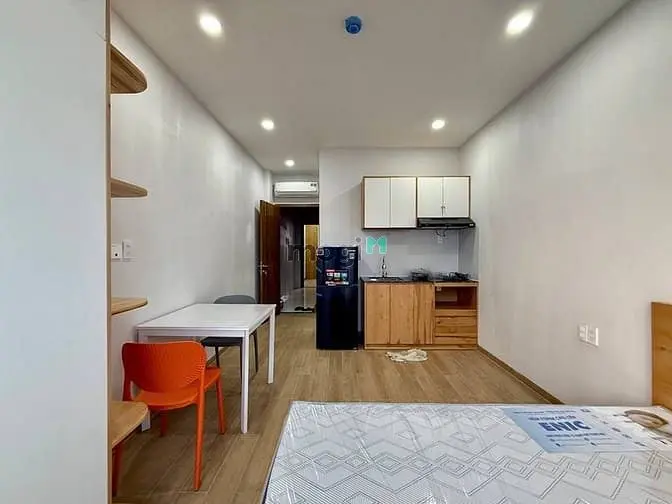 🌻 Studio Cửa Sổ Full Nội Thất - Thang Máy Ngay Mặt Tiền Hoàng Sa Q3