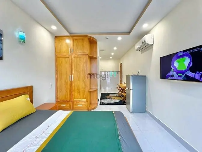 Quận 10 - Cho Thuê Phòng Giá Rẻ Đầy Đủ Nội Thất Thoáng Mát Có Ban Công