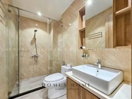 Ở Ngay! Căn Hộ Cao Cấp Tách Bếp-Full Nội Thất-Ban Công Mát Cả Ngày Vị Trí Vàng Sân Bay Tân Bình