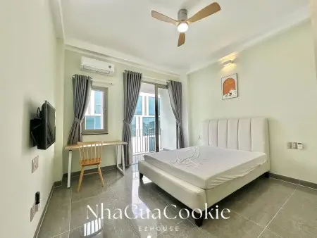 Cho Thuê Căn Hộ Studio Tách Bếp – Ban Công – Khóa Vân Tay – View Đẹp