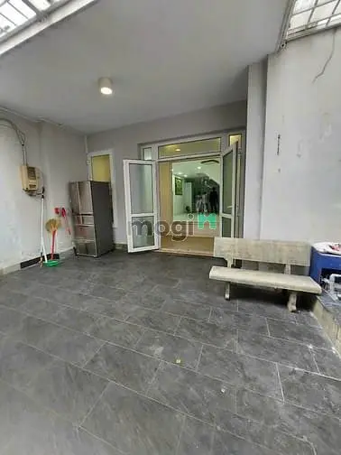 Cho Thuê Nhà Mặt Tiền Võ Văn Tần, Quận 3 - Giao Nhà Ngay