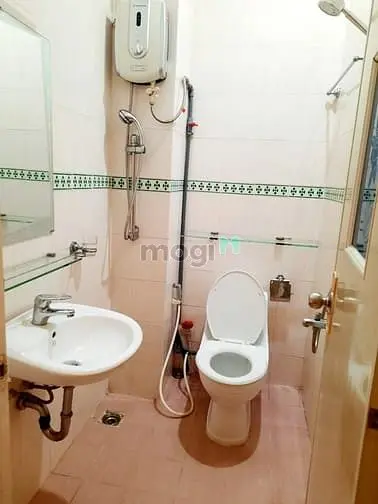 Cho Thuê Phòng Q3.Rộng Rãi.nội Thất Đầy Đủ.cửa Sổ Ban Công.2Tr350 3Tr4