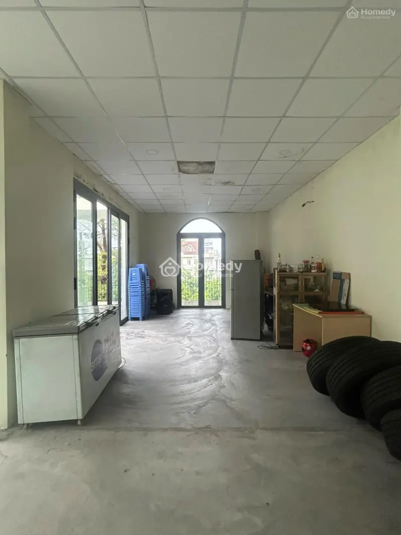 Cho Thuê Biệt Thự Mặt Tiền 18M Vành Đai Trong - Bình Tân - Vị Thế Làm Văn Phòng Đẳng Cấp