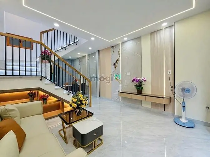 Bán Nhà Hẻm 3M Sát Hẻm Xe Tải Thông Thống Nhất, P.15, 4 X 9, Giá 4.2