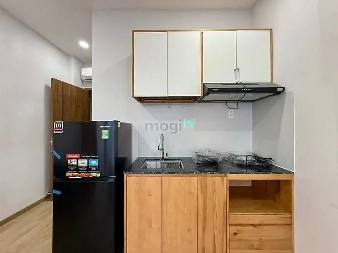 🌻 Studio Cửa Sổ Full Nội Thất - Thang Máy Ngay Mặt Tiền Hoàng Sa Q3