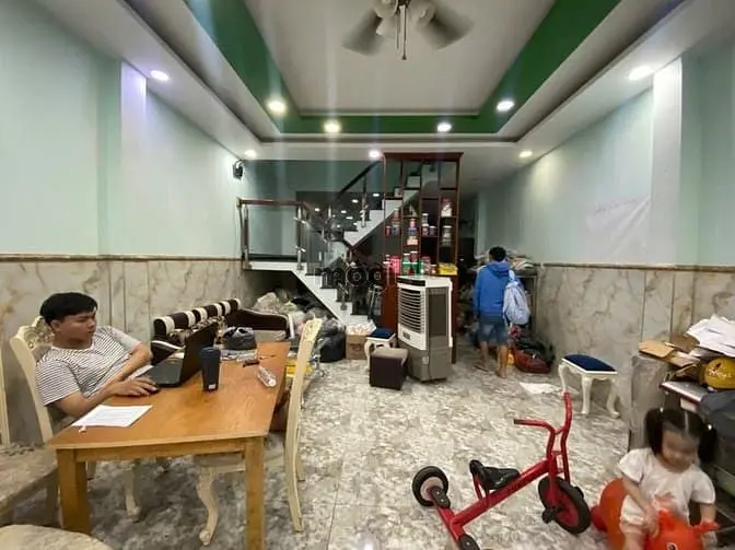 Bán Nhà Trường Chinh Quận 12, Gần Cầu Tham Lương - 4X20 - 4 Tỷ 400