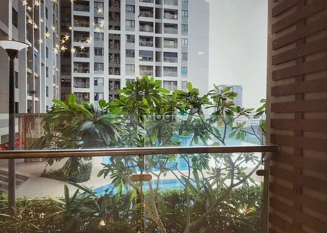 Cho Thuê Goldview 1Pn, Nhà Rất Đẹp, View Hồ Bơi, Tầng Thấp Vừa :16Tr