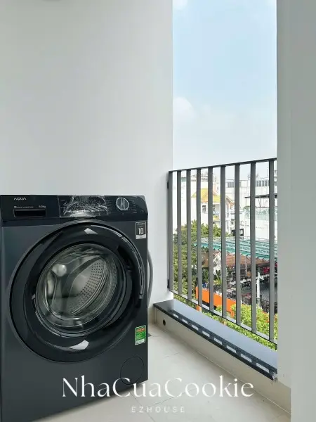 Cho Thuê Căn Hộ Studio Tách Bếp – Ban Công – Khóa Vân Tay – View Đẹp