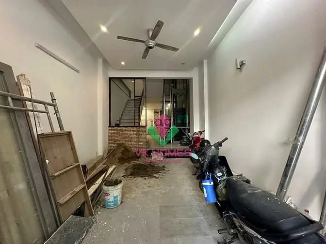 Mặt Bằng Kinh Doanh Tại Xuân Thủy, Thảo Điền (64M2). Giá Thuê 25Tr/Th