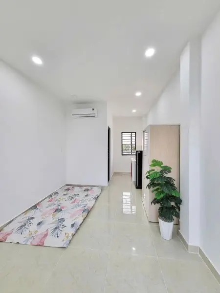 Studio Full Nội Thất - Thang Máy - Cửa Sổ Trời