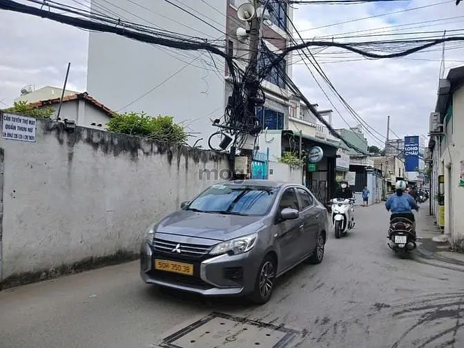 Bán Nhà Cấp 4 Mặt Tiền Đường Lê Văn Thịnh Quận 2 Dt 130,2M² Ngang 5,5M