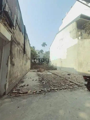 Phố Nghi Tàm – Tây Hồ - Ô Tô – 96 M2 – Đất – Mt 4.5 M – Giá 24.3 Tỷ.