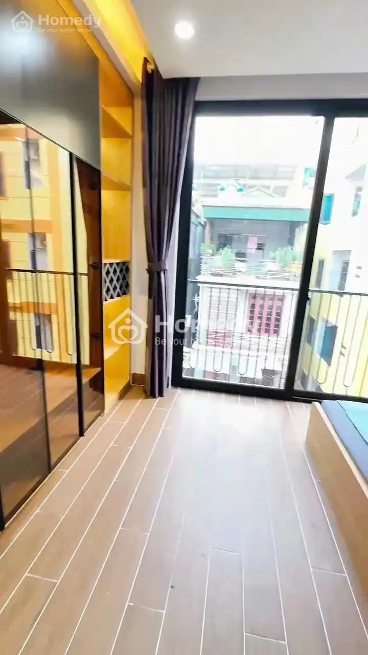 Bán Tòa Nhà Căn Hộ Dịch Vụ 7 Tầng 11 Phòng Khép Kín Doanh Thu Năm 900 Triệu Đường Kim Giang