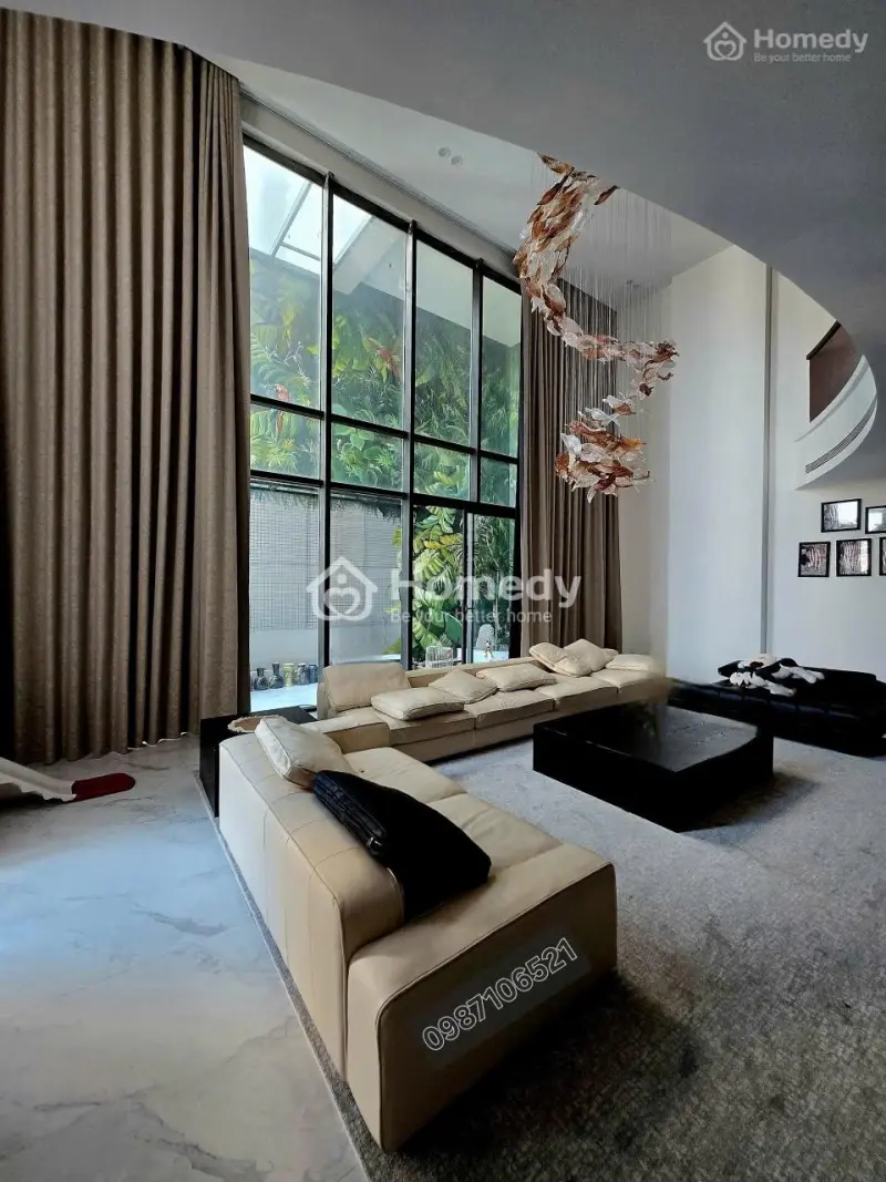 Bán Penthouse Full Nội Thất 300M2 Phố Duy Tân - Cầu Giấy ( Siêu Vip) Lh 09871065***Ngày 11/12/2025