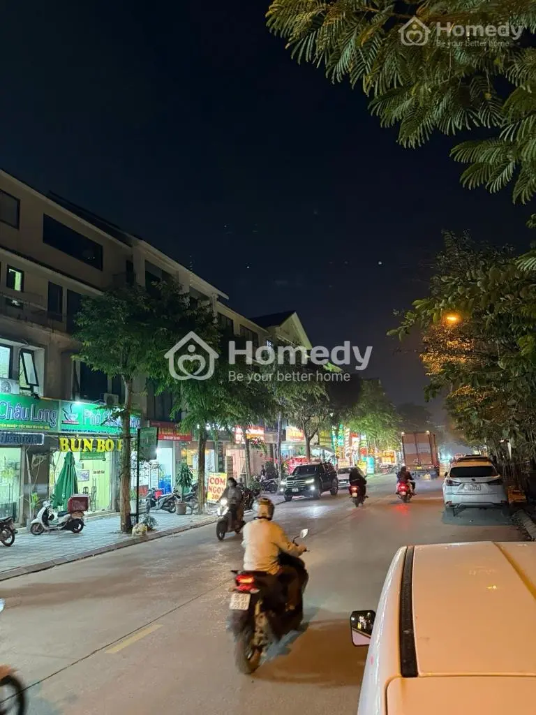 Siêu Vị Trí Geleximco – 2 Thoáng – Nội Thất Gỗ Nhập – Kinh Doanh Đỉnh