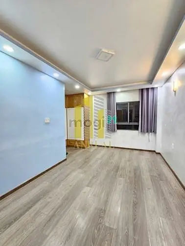 Cho Thuê Nhà Mới Đẹp 3 Lầu Giá 25 Triệu. Đường Xe Hơi