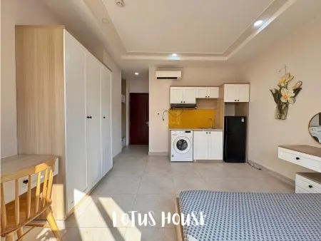 Căn Hộ 1Pn Full Nội Thất Tân Bình – Ban Công Siêu Thoáng, 3 Phút Tới Sân Bay | Deal Hot