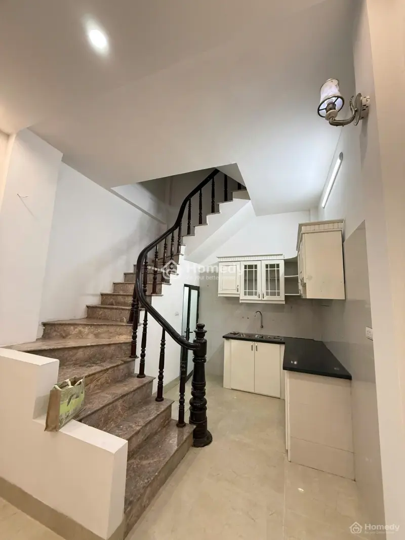 Cho Thuê Nha Nguyên Căn Tai 254D Minh Khai , Mai Động , Hà Nôi . 0907046***