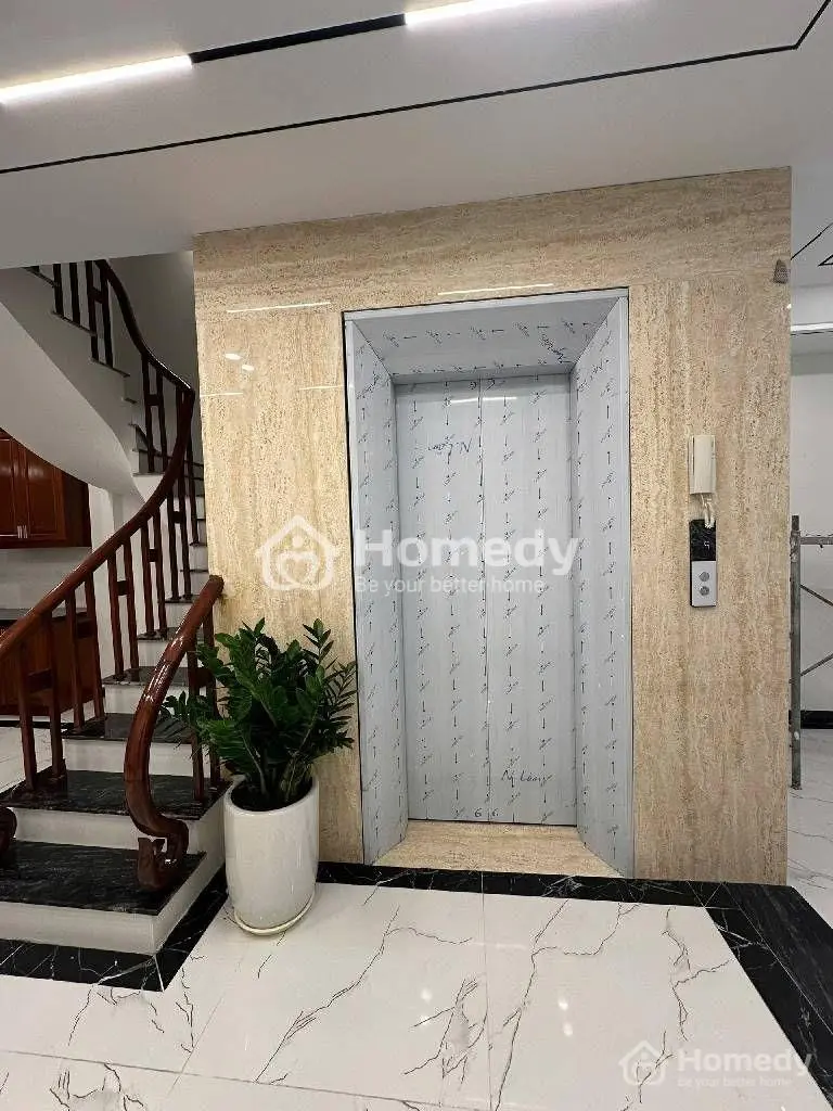 Quá Hiếm, Nhà Ngọc Lâm, Long Biên, Sát Phố, 80M2, 6 Tầng, Gara Ôtô, Giá Tốt, Sẵn Ở Ngay