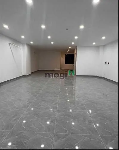 Siêu Phẩm Mt Gần Khu Phạm Văn Đồng Gò Vấp Dt 10X 15M 4 Tầng