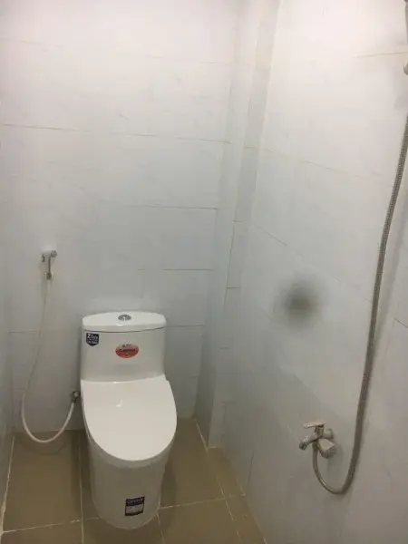 Cho Thuê Nhà Nguyên Căn Q1 Ngay Võ Văn Kiệt Nhà Mới 3X10M