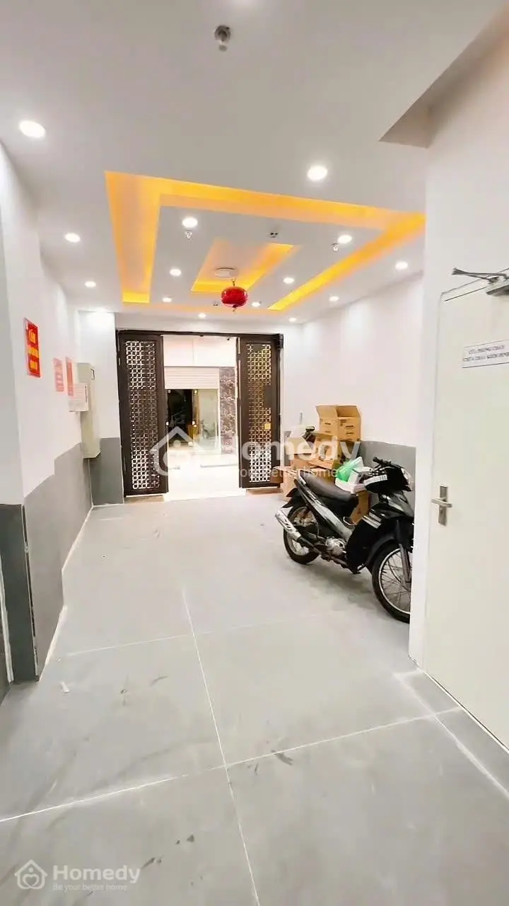 Bán Tòa Nhà Căn Hộ Dịch Vụ 7 Tầng 11 Phòng Khép Kín Doanh Thu Năm 900 Triệu Đường Kim Giang