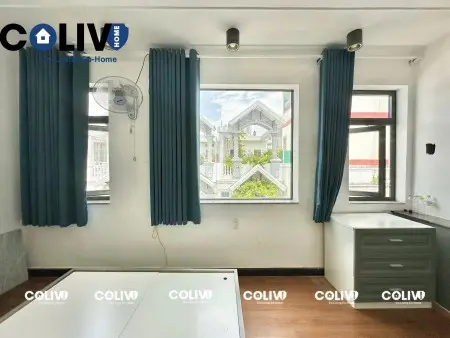 Cho Thuê Studio Cửa Sổ Trời Trang Bị Nội Thất Cơ Bản ( Gần Khu Vực Sông Vàm Thuật )