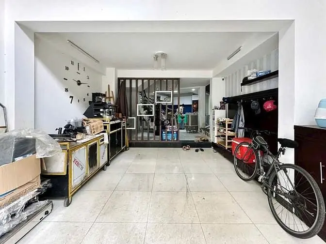 Chính Chủ Bán Nhà Hẻm Xe Hơi Hoàng Hoa Thám - Thông Số 4,2X16M Nở Hậu.