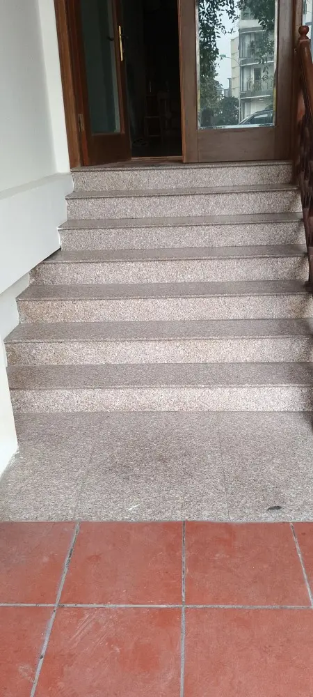 Chính Chủ Cho Thuê Mặt Bằng 30M² Tầng 1 Mặt Đường Hoàng Hoa Thám