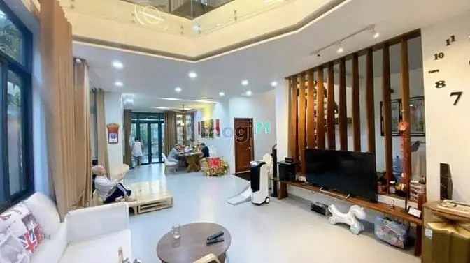 Cho Th.uê Biệt Thự "Full Nội Thất Xịn Xò" Ngay Trung Tâm Biên Hoà