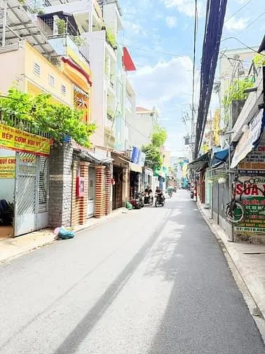 Nhà Hẻm Xe Hơi F.9 Tân Bình 4M X 14M -4 Tầng Chỉ 7.5 Tỷ Thương Lượng