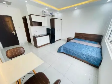 Phòng Thoáng Mát, Mới Xây Ngay Phạm Văn Bạch